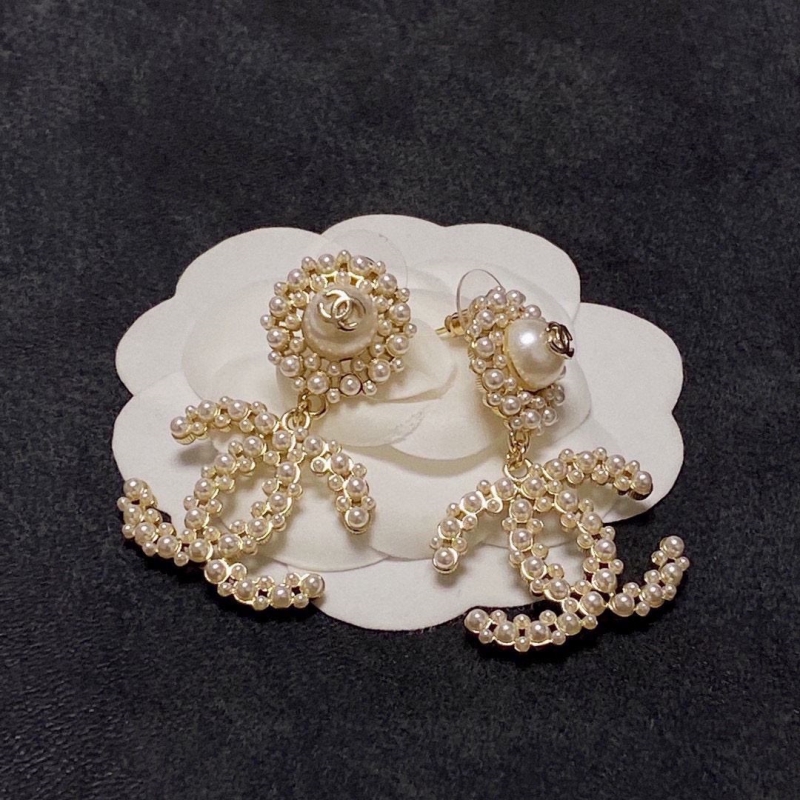 Ch**el earrings